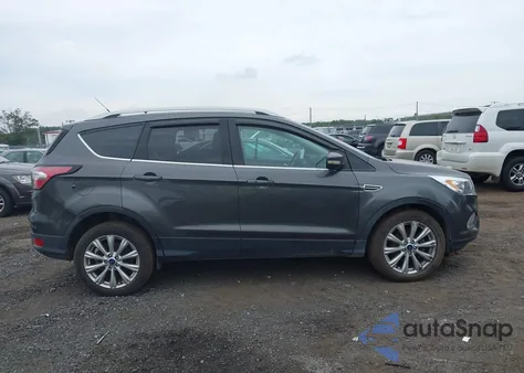 2017 Ford Escape Titanium from USA, damaged, VIN 1FMCU9JD9HUB78027